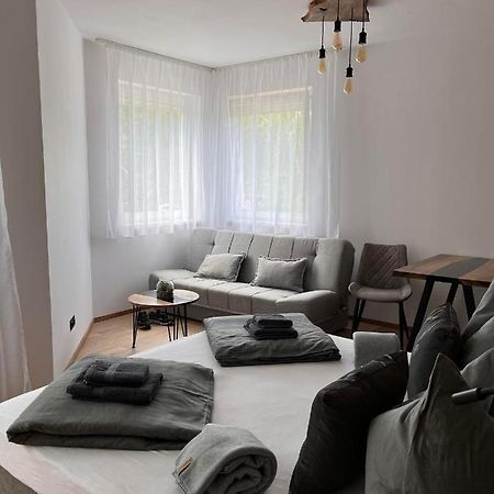 Aron Apartman-Zalakaros Eksteriør bilde